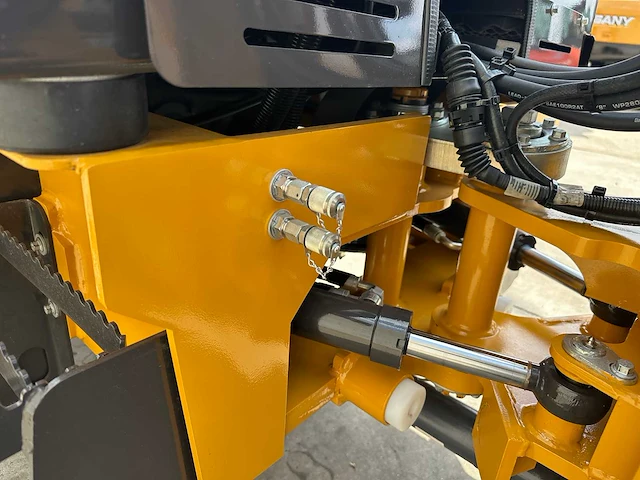 Wolf - 2026 - mini 780t - wiellader - afbeelding 4 van  56