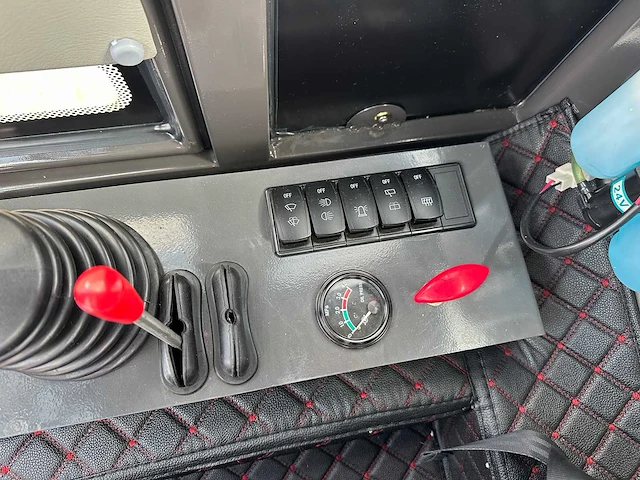 Wolf - 2026 - mini 780t - wiellader - afbeelding 40 van  56