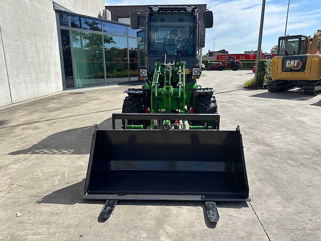 Wolf - 2026 - mini 780t - wiellader - afbeelding 8 van  30