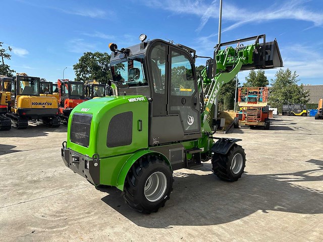 Wolf - 2026 - mini 780t - wiellader - afbeelding 23 van  30