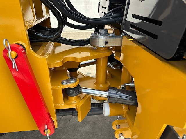 Wolf - 2026 - mini 780t - wiellader - afbeelding 14 van  55