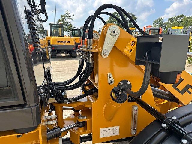 Wolf - 2026 - mini 780t - wiellader - afbeelding 15 van  55