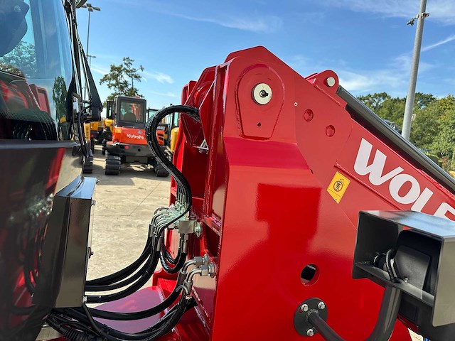 Wolf - 2026 - wl825t - shovel - afbeelding 13 van  51