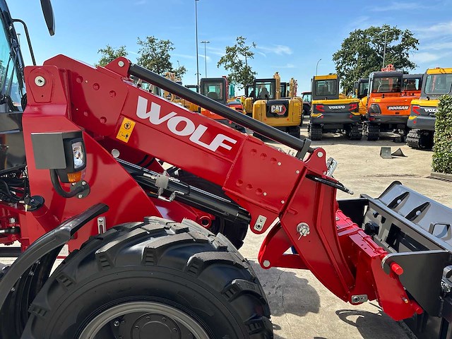 Wolf - 2026 - wl825t - shovel - afbeelding 5 van  48