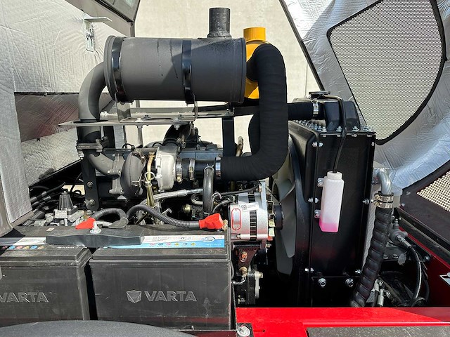 Wolf - 2026 - wl825t - shovel - afbeelding 22 van  48