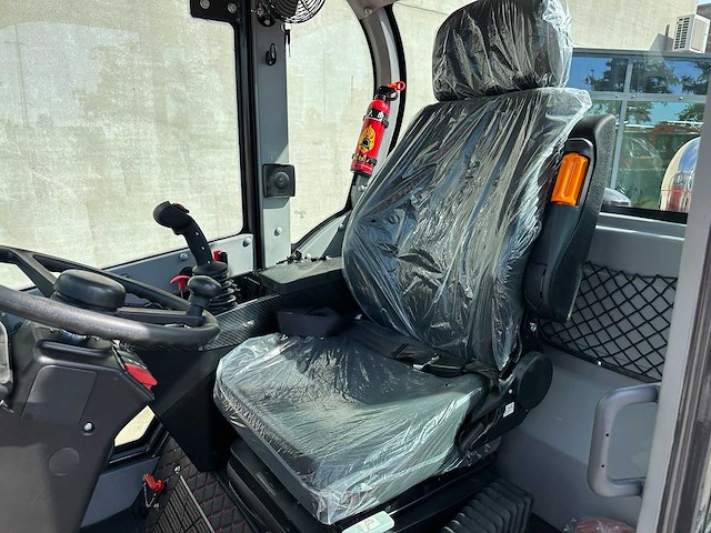 Wolf - 2026 - wl825t - shovel - afbeelding 28 van  48