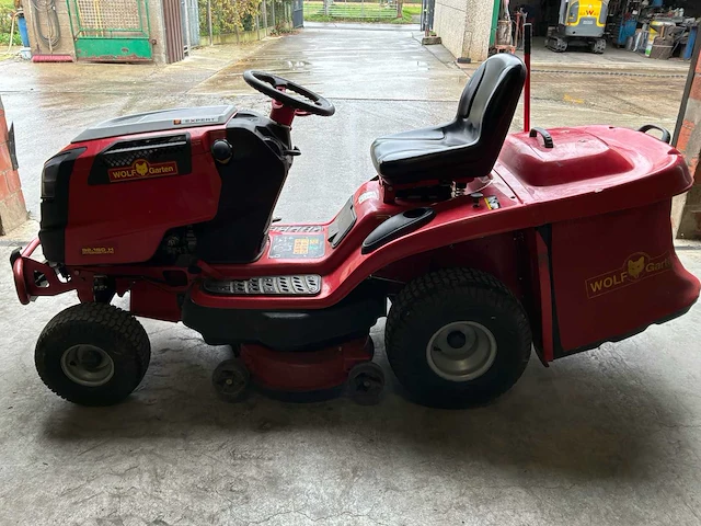 Wolf-garten hydrostatische grasmaaier tractor type maaier - afbeelding 2 van  21