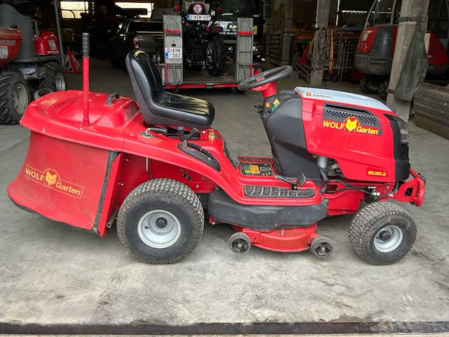 Wolf-garten hydrostatische grasmaaier tractor type maaier - afbeelding 18 van  21
