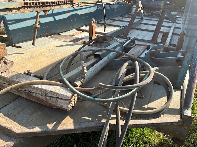 Wolf geisenfeld hop picker trailer met arm - afbeelding 20 van  20