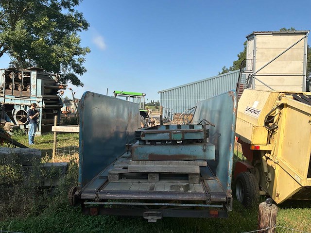 Wolf geisenfeld hop picker trailer met arm - afbeelding 14 van  18