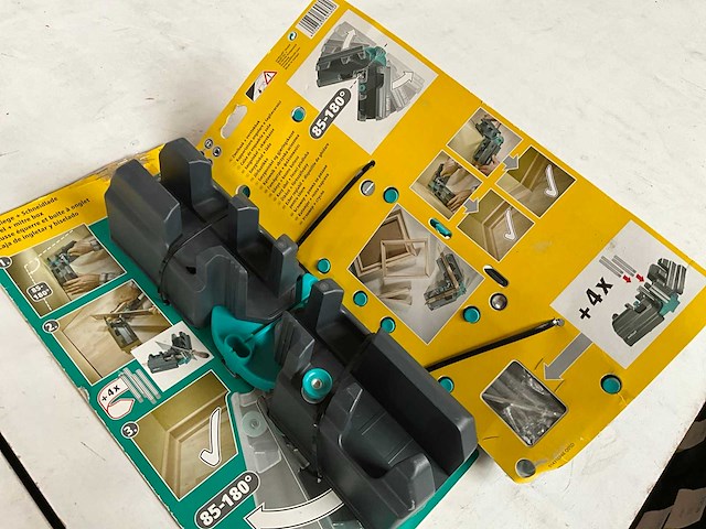 Wolfcraft zweihaak + verstekbak (2x) - afbeelding 3 van  4