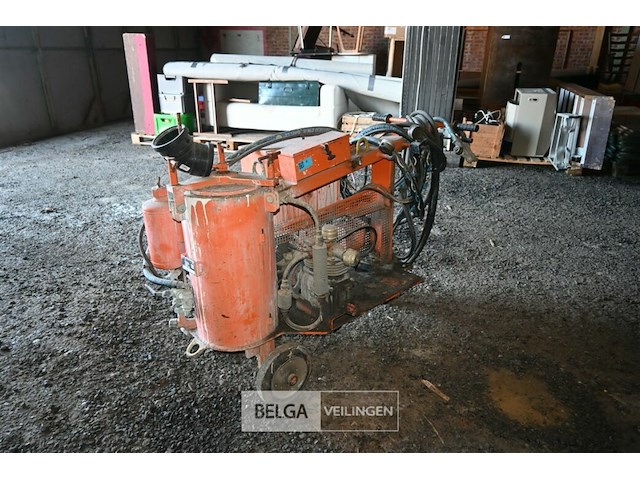 Wolters verfspuitmachine - afbeelding 1 van  9