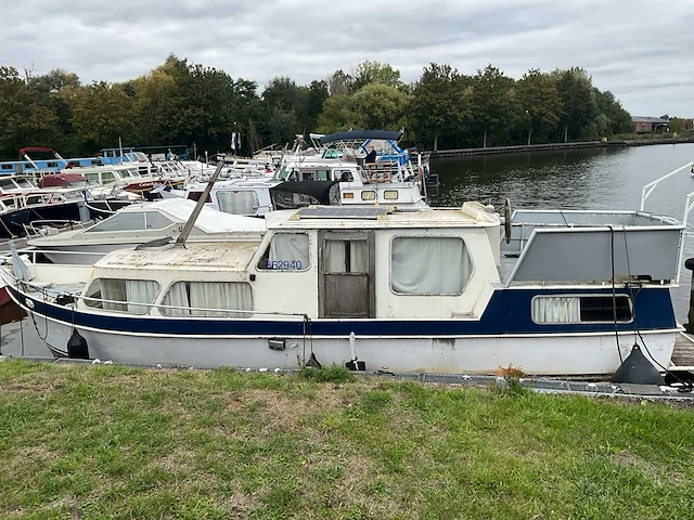 Woonboot motorjacht motor fordson major diesel - afbeelding 19 van  24