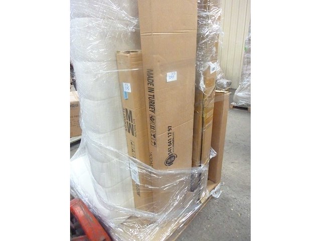 Woonkamermeubelset met tv-meubel, salontafel en ladekast van travertijn - afbeelding 4 van  12