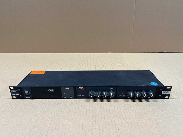 Work wd421 audio signal distributor - afbeelding 1 van  5