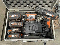 Worx wx370 accu-boormachine met 5 diverse batterijen - afbeelding 1 van  6