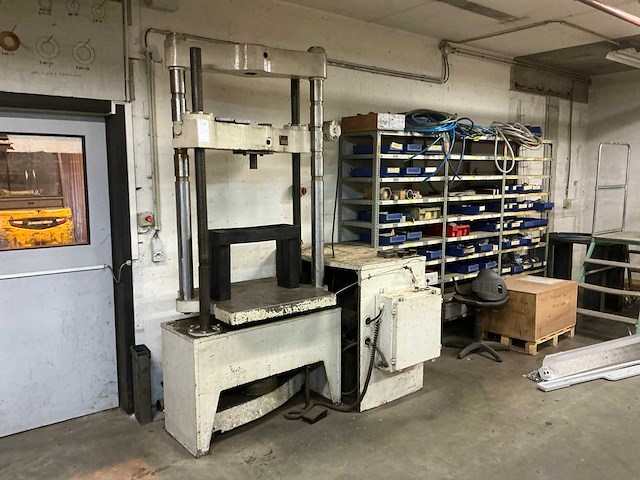 Ws baldwin 60bte ii hydraulische pers - afbeelding 10 van  17