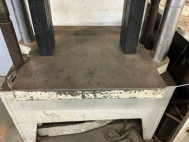 Ws baldwin 60bte ii hydraulische pers - afbeelding 14 van  17