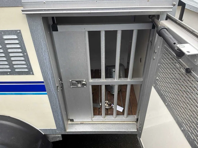 Wt-metall th4/lu/2 aanhangwagen voor honden - afbeelding 5 van  16