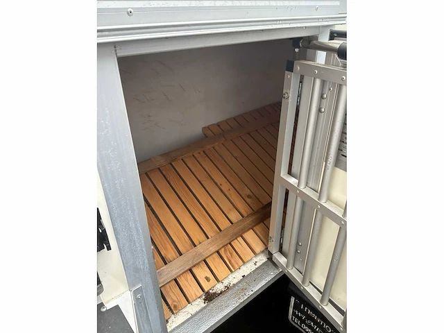 Wt-metall th4/lu/2 aanhangwagen voor honden - afbeelding 7 van  16