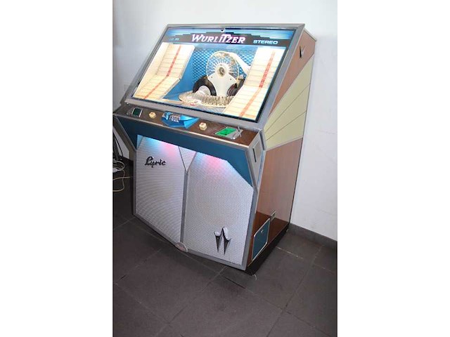 Wurlitzer - m - lyric - jukebox - afbeelding 3 van  8