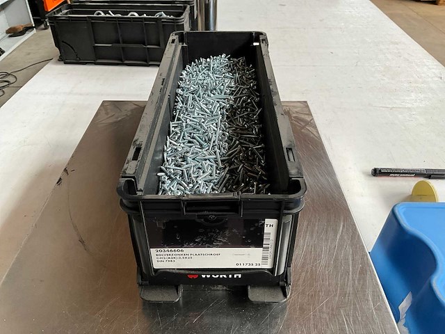 Würth 10.03kg bolverzonken plaatschroef 3,5x25 in stapelbare bak - afbeelding 4 van  6