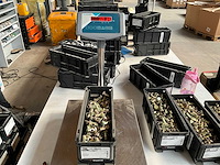 Würth 10.15kg banjo bout m18x1,5x32 in stapelbare bak - afbeelding 4 van  6