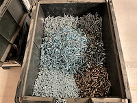 Würth 10.25kg assorti schroeven in stapelbare bak - afbeelding 2 van  7