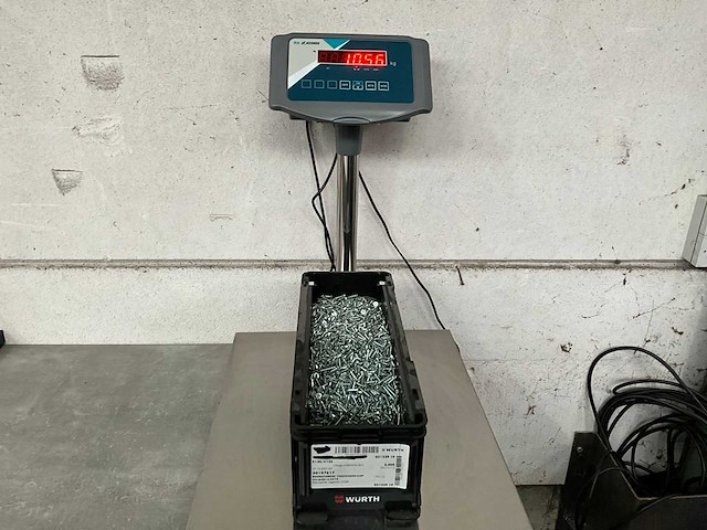 Würth 10.56 kg boorschroef verzonken kop 3,9 x 19 in stapelbare bak - afbeelding 2 van  5