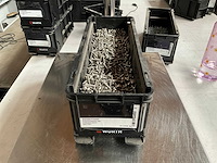 Würth 10.61kg plaatschroef lbk 4,8 x 25 in stapelbare bak - afbeelding 1 van  6
