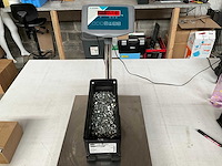 Würth 10.63kg zeskantmoer m10 in stapelbare bak - afbeelding 4 van  6