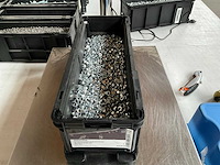Würth 10.69kg zelfborgende zeskantmoer m6 in stapelbare bak - afbeelding 1 van  6