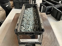 Würth 10.86kg schroef verzonken kop m4x30 in stapelbare bak