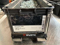 Würth 10.86kg schroef verzonken kop m4x30 in stapelbare bak - afbeelding 5 van  6