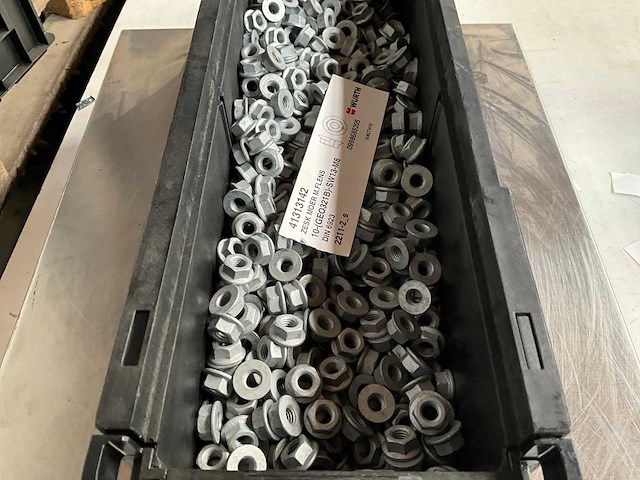 Würth 10.92kg zeskantmoer met flens m8 in stapelbare bak - afbeelding 2 van  5