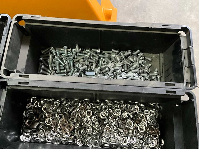 Würth 110.5 kg assorti diverse bevestigingsmaterialen in stapelbare bak - afbeelding 3 van  15