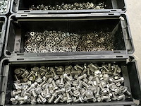 Würth 110.5 kg assorti diverse bevestigingsmaterialen in stapelbare bak - afbeelding 15 van  15