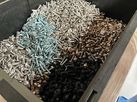 Würth 11.07kg assorti bevestigingsmaterialen in stapelbare bak - afbeelding 7 van  9