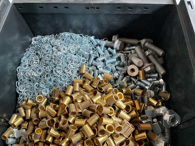 Würth 11.15kg assorti bevestigingsmaterialen in stapelbare bak - afbeelding 5 van  7