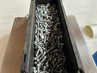 Würth 11.20kg zeskanttapbout m8x30 in stapelbare bak - afbeelding 3 van  6