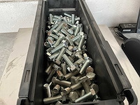 Würth 11.25 kg zeskant tapbout m12x35 in stapelbare bak - afbeelding 2 van  3