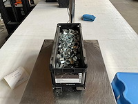 Würth 11.58kg zeskantmoer laag m20x1,5 in stapelbare bak - afbeelding 5 van  6