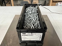 Würth 11.62kg schroef zeskantkop met voldraad m8 x 45 in stapelbare bak - afbeelding 1 van  6