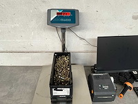 Würth 11.70 kg zeskant tapbout m8x50 in stapelbare bak - afbeelding 1 van  3