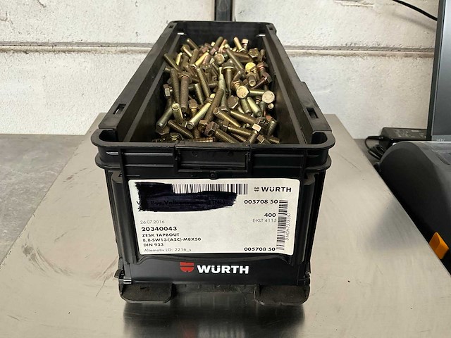 Würth 12.09 kg zeskant tapbout m8x50 in stapelbare bak - afbeelding 1 van  4