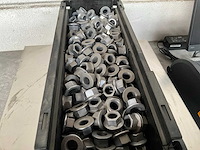 Würth 12.37 kg moer v. kozijnschroef m14x1,5 in stapelbare bak - afbeelding 2 van  4