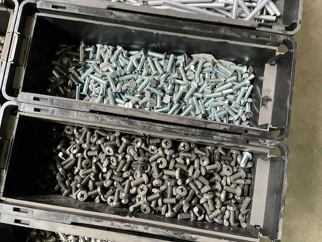 Würth 125 kg assorti schroeven & draadeinde in stapelbare bak - afbeelding 8 van  13