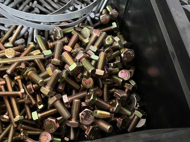 Würth 12.56 kg assorti bouten in stapelbare bak - afbeelding 5 van  7