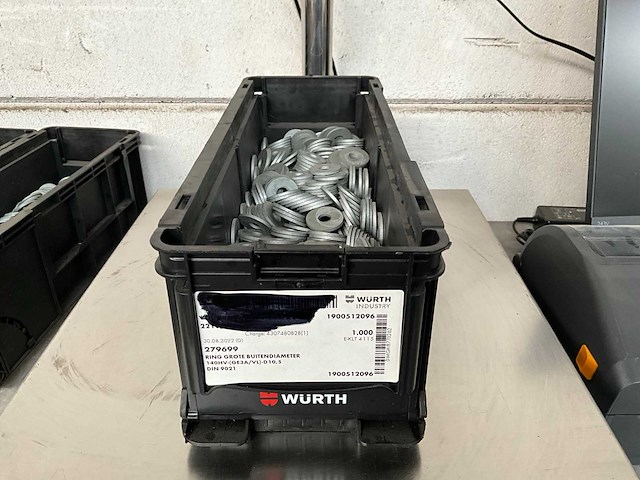 Würth 12.59 kg ring grote buitendiameter d10,5 in stapelbare bak - afbeelding 1 van  3