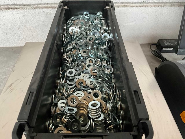 Würth 12.74 kg sluitring ak2 10 in stapelbare bak - afbeelding 3 van  5